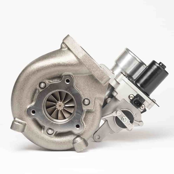 Нова турбіна Toyota Hilux Sw4 Landcruiser 235hp, 3.0D, 17201-0L040, 17201-0L041, 17201-30110 Turbo-T009 фото